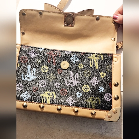 Tweedy Bow Monogram Signature Satchel Purse Bow Snap Closure Black Multicolor - Picture 6 of 11